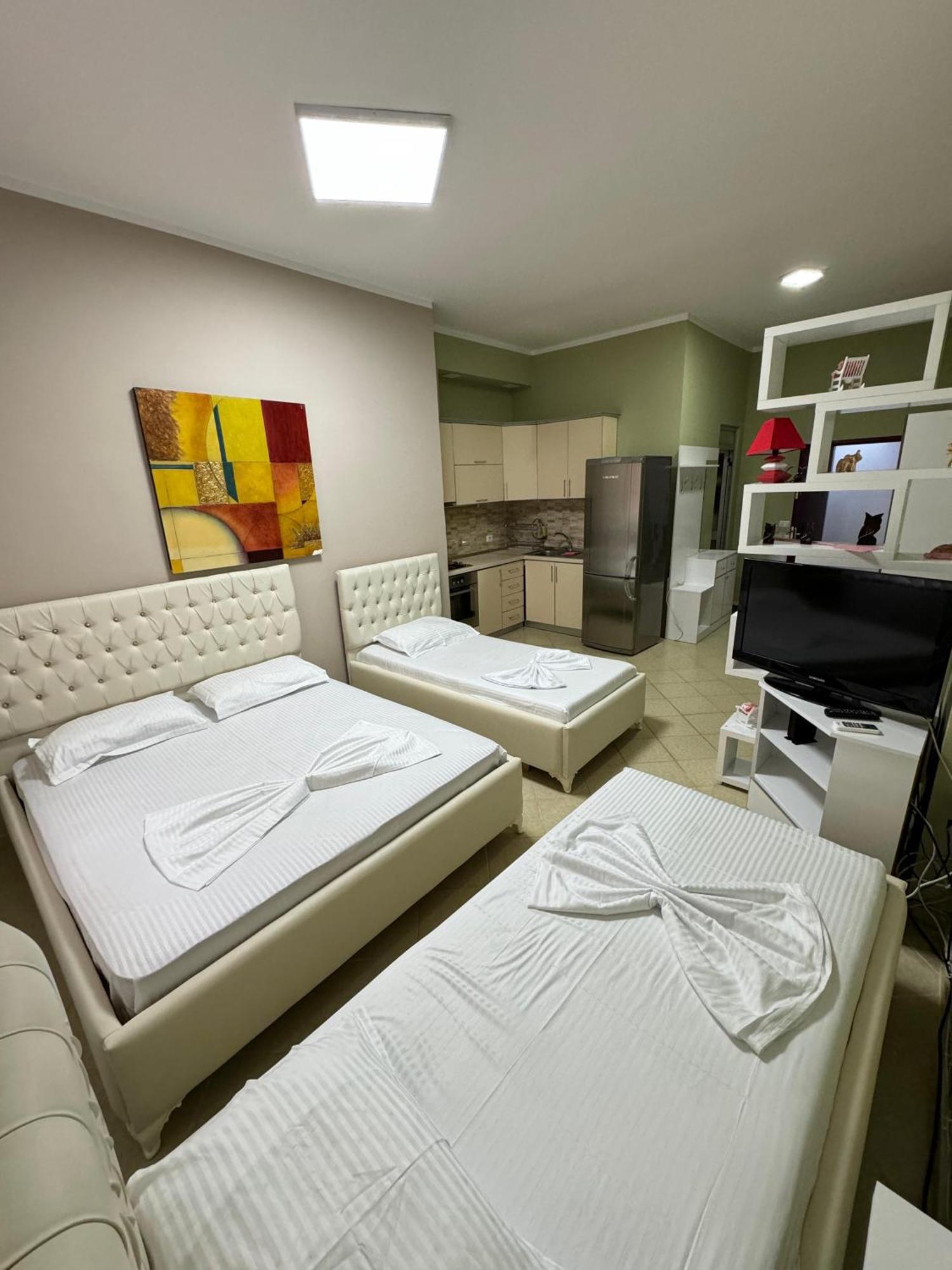 Solei Apartments Sarande Exterior photo